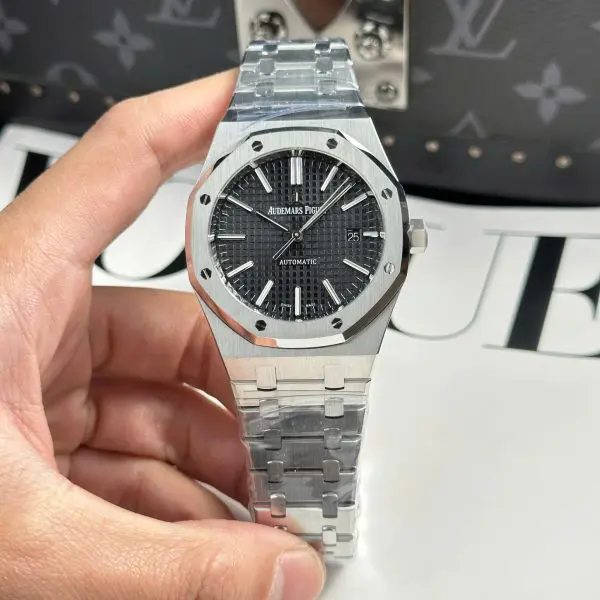 Audemars Piguet Royal Oak 15400ST Super Clone Watch 11 Black Dial Metal Strap 41mm