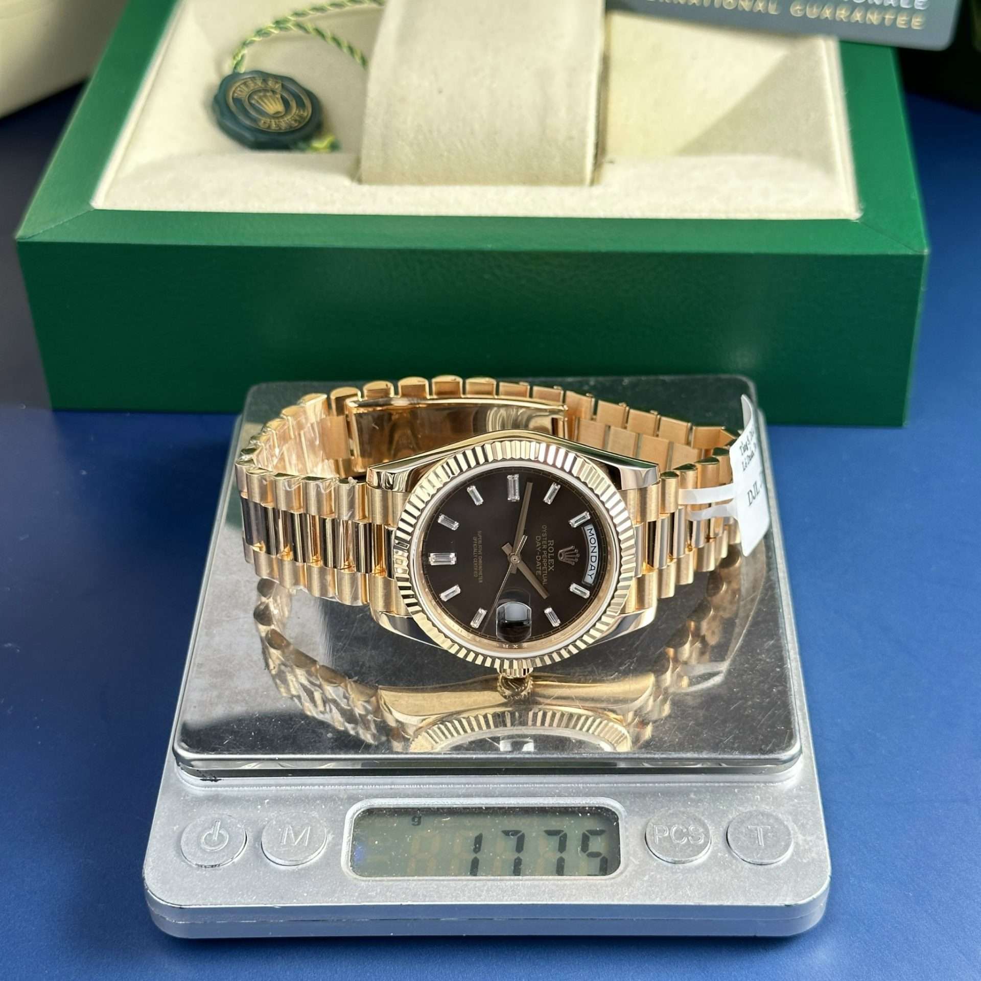 Rolex Replica 11 Watch 18K Gold Wrapped Day-Date 228235 Brown Dial 178 Gram GM Factory 40mm - Image 6