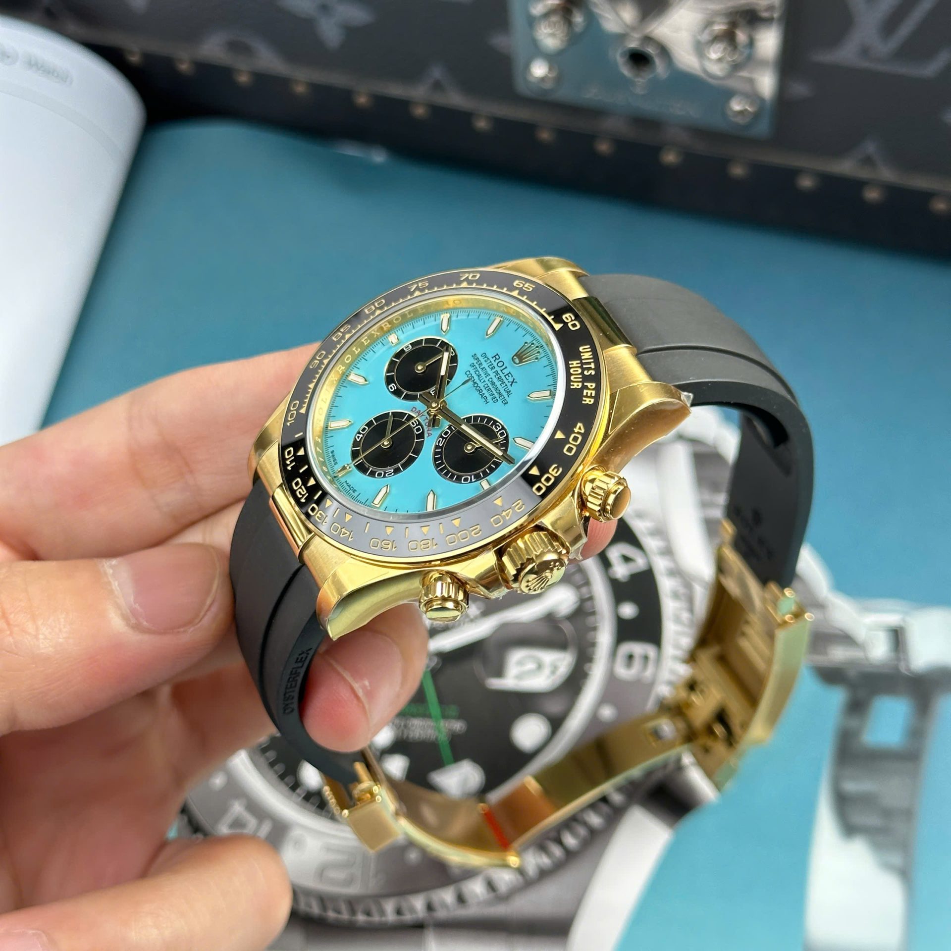 Rolex Cosmograph Daytona 126518LN Tiffany Dial 40mm - Image 7