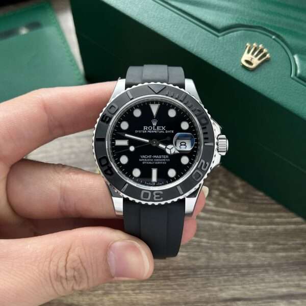 Rolex Fake Clone Yacht-Master Black Dial Rubber Strap EW Factory 40mm