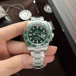 Rolex Submariner 116610LV Hulk Clean Factory 40mm